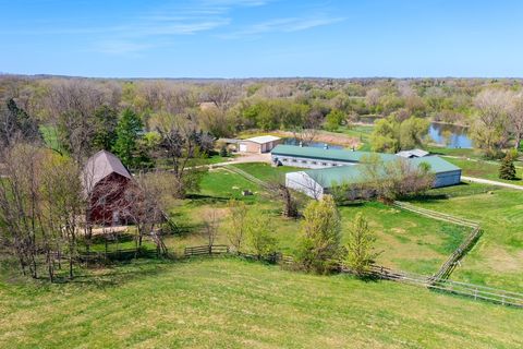 6102 E Hillside Road Crystal Lake IL 60012