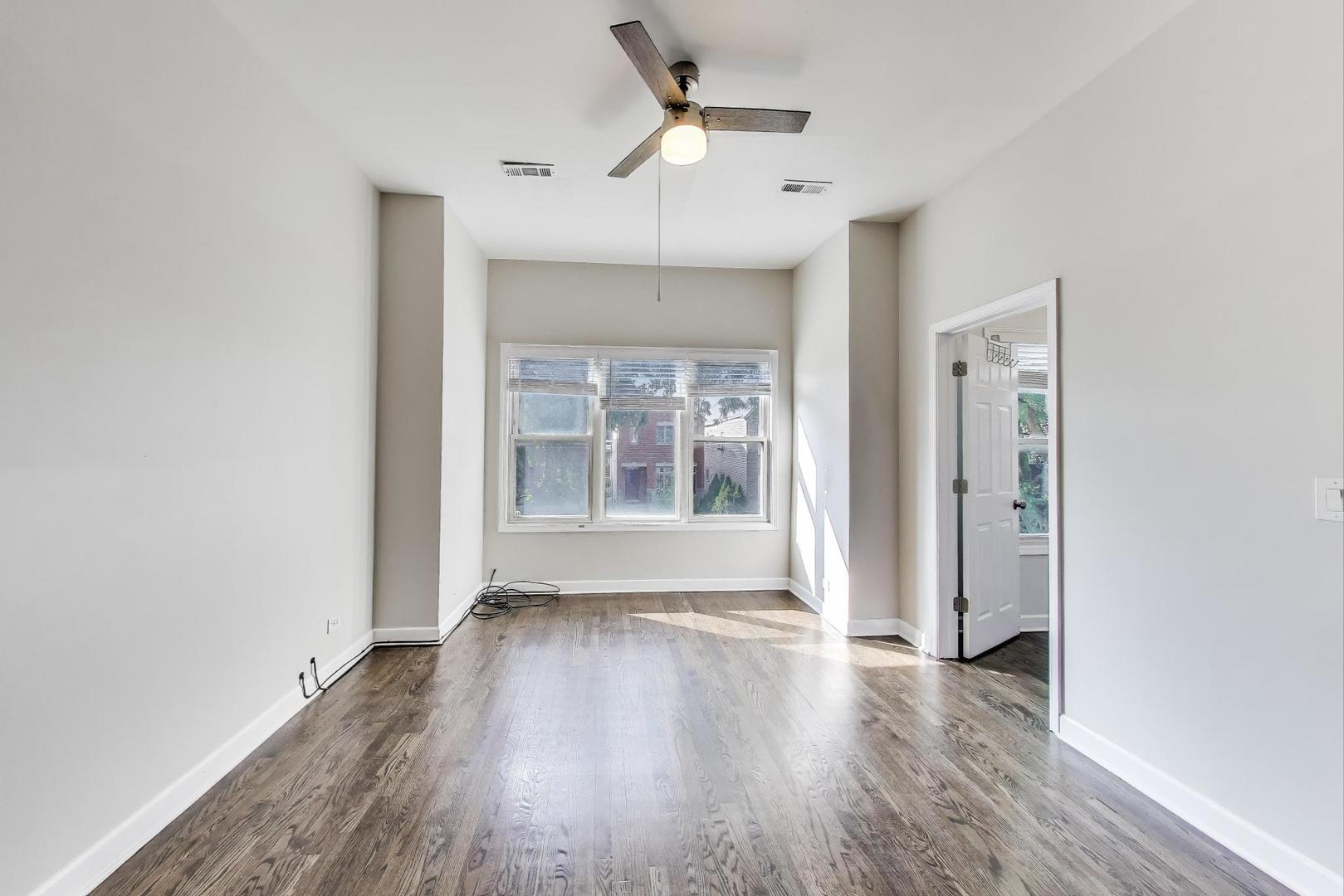 2522 W Cortland Street 2F