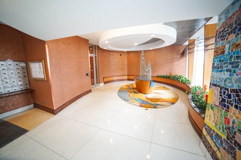 Tiny photo for 6301 N Sheridan Road #24E, Chicago, IL 60660 (MLS # 12634005)