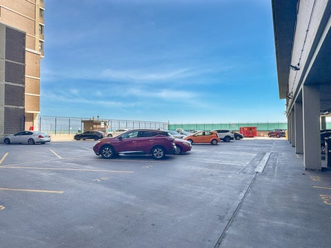 Tiny photo for 6301 N Sheridan Road #24E, Chicago, IL 60660 (MLS # 12634005)