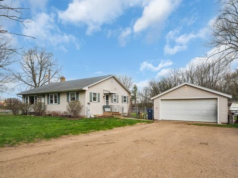 Tiny photo for 12216 Pleasant Valley Road, Woodstock, IL 60098 (MLS # 12466287)
