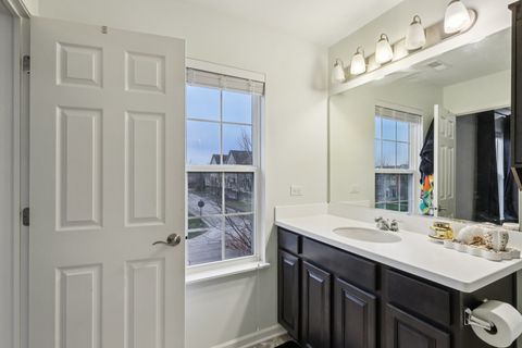 Tiny photo for 440 Town Center Boulevard, Gilberts, IL 60136 (MLS # 12607076)