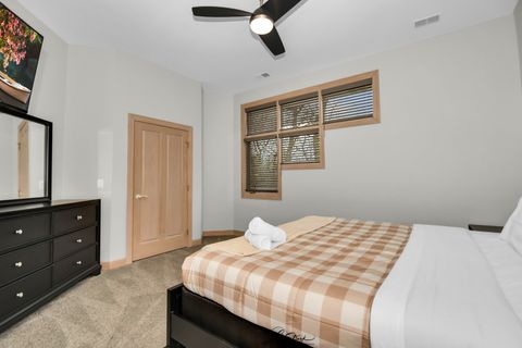 Tiny photo for 20602 Abbey Drive, Frankfort, IL 60423 (MLS # 12461514)
