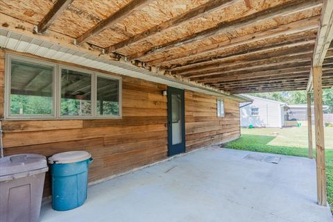 Tiny photo for 436 Standish Drive, Bloomington, IL 61704 (MLS # 12464620)