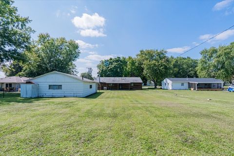Tiny photo for 436 Standish Drive, Bloomington, IL 61704 (MLS # 12464620)
