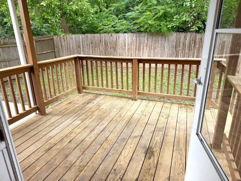 Tiny photo for 25 Westclox Avenue, Peru, IL 61354 (MLS # 12691200)