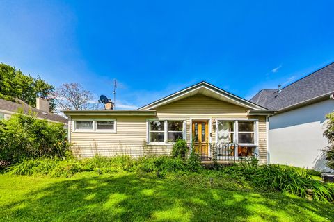 616 S MONROE Street Hinsdale IL 60521