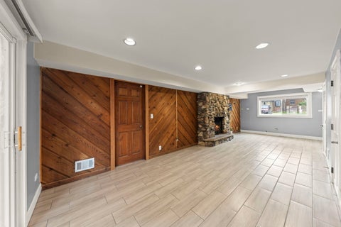 Tiny photo for 8230 W 85th Street, Hickory Hills, IL 60457 (MLS # 12720669)