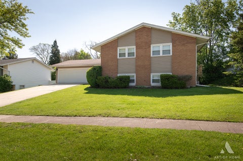 6425 Clark Drive, Woodridge, IL 60517 - #: 12633843