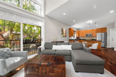 Tiny photo for 1700 N Talman Avenue #1, Chicago, IL 60647 (MLS # 12465664)