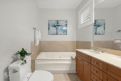 Tiny photo for 1700 N Talman Avenue #1, Chicago, IL 60647 (MLS # 12465664)