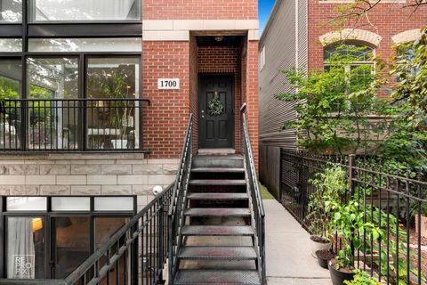Tiny photo for 1700 N Talman Avenue #1, Chicago, IL 60647 (MLS # 12465664)