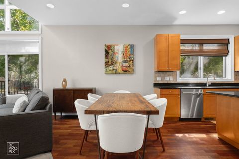 Tiny photo for 1700 N Talman Avenue #1, Chicago, IL 60647 (MLS # 12465664)