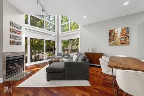 Tiny photo for 1700 N Talman Avenue #1, Chicago, IL 60647 (MLS # 12465664)