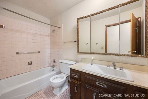 Tiny photo for 1110 S Fernandez Avenue, Arlington Heights, IL 60005 (MLS # 12616179)