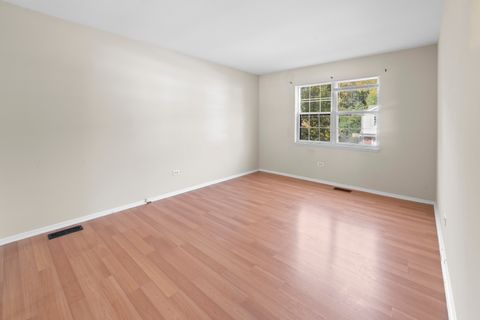 Tiny photo for 67 Willow Circle, Cary, IL 60013 (MLS # 12425009)