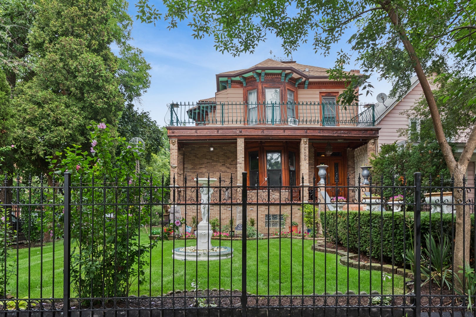 2656 W Logan Boulevard