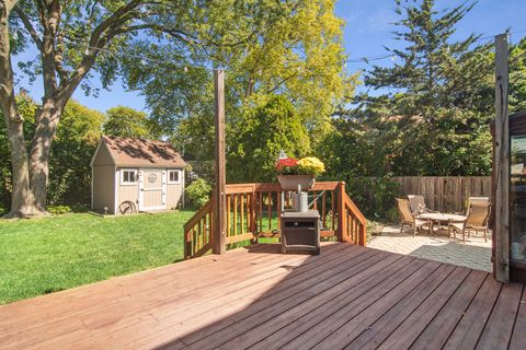 Tiny photo for 1102 E Waverly Drive, Arlington Heights, IL 60004 (MLS # 12606282)