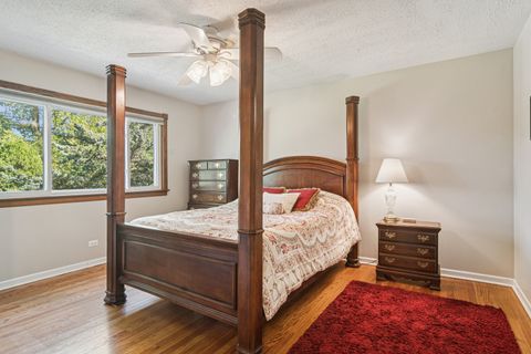 Tiny photo for 1102 E Waverly Drive, Arlington Heights, IL 60004 (MLS # 12606282)