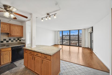 Tiny photo for 2901 S Michigan Avenue #808-9, Chicago, IL 60616 (MLS # 12549244)