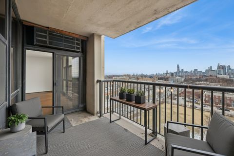 Tiny photo for 2901 S Michigan Avenue #808-9, Chicago, IL 60616 (MLS # 12549244)