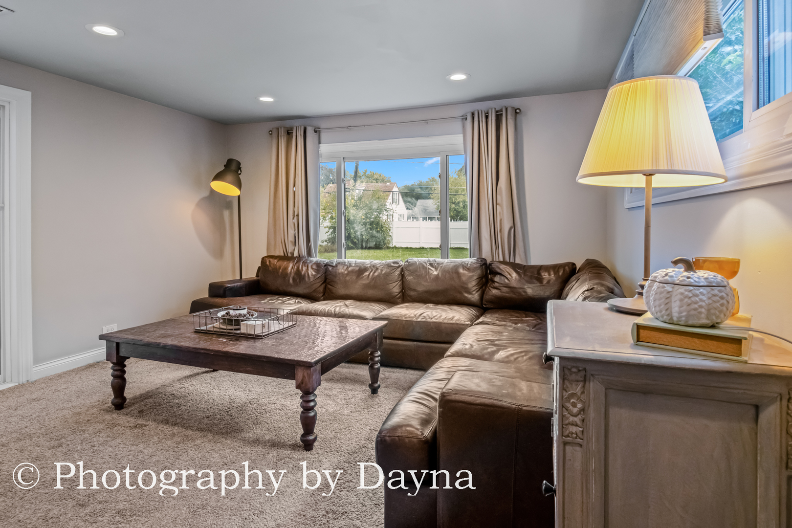 Tinley Park, Illinois 60477, United States, 4 Bedrooms Bedrooms, ,1 BathroomBathrooms,Residential,Active,227694