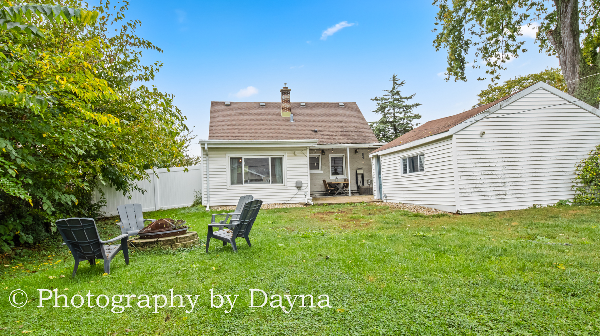 Tinley Park, Illinois 60477, United States, 4 Bedrooms Bedrooms, ,1 BathroomBathrooms,Residential,Active,227694