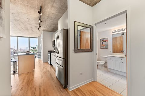 Tiny photo for 1845 S MICHIGAN Avenue #1003, Chicago, IL 60616 (MLS # 12477552)