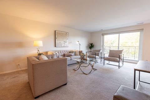 Tiny photo for 701 Lake Hinsdale Drive #306, Willowbrook, IL 60527 (MLS # 12511734)