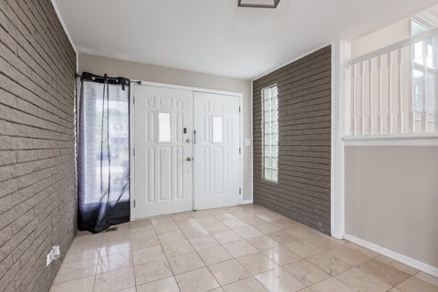 Tiny photo for 9804 N Lauren Lane, Niles, IL 60714 (MLS # 12657401)