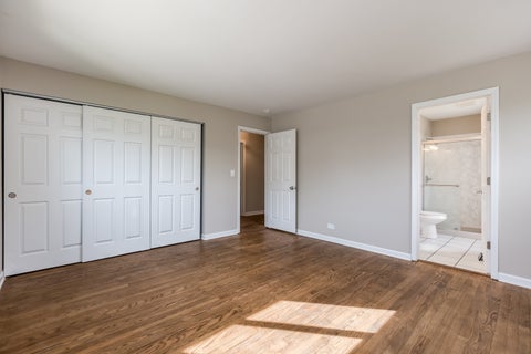 Tiny photo for 9804 N Lauren Lane, Niles, IL 60714 (MLS # 12657401)