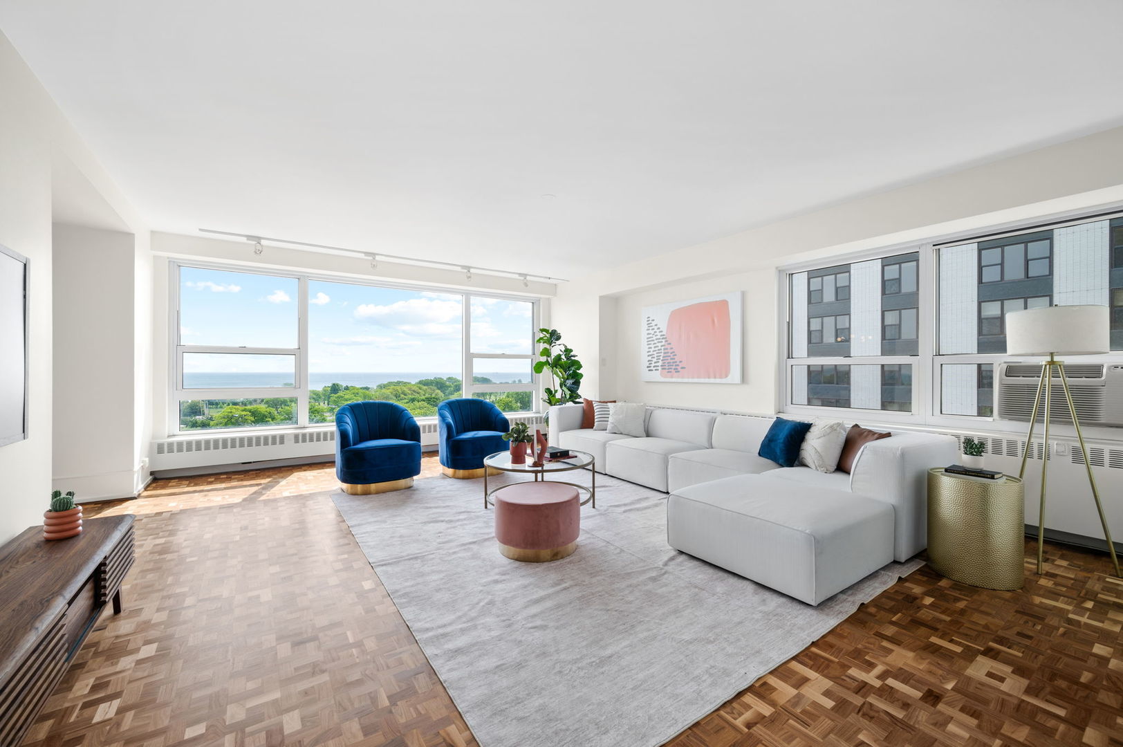 3180 N Lake Shore Drive 8A