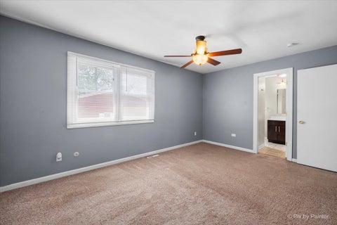 Tiny photo for 6122 Pleasant View Road, Cary, IL 60013 (MLS # 12728269)