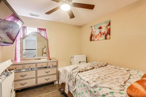 Tiny photo for 8618 S Morgan Street, Chicago, IL 60620 (MLS # 12305738)