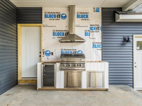 Tiny photo for 13150 Newbury Lane, Caledonia, IL 61011 (MLS # 12601945)