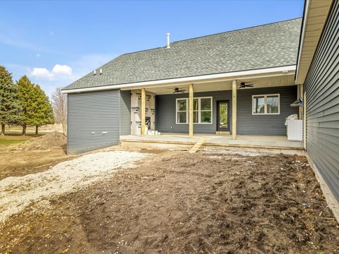 Tiny photo for 13150 Newbury Lane, Caledonia, IL 61011 (MLS # 12601945)