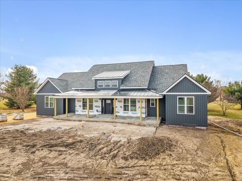 Tiny photo for 13150 Newbury Lane, Caledonia, IL 61011 (MLS # 12601945)