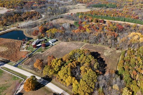 Tiny photo for 16360 Spring Valley Road, Morrison, IL 61270 (MLS # 12508505)