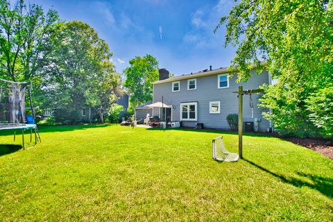 Tiny photo for 529 Warwick Drive, Naperville, IL 60565 (MLS # 12412506)