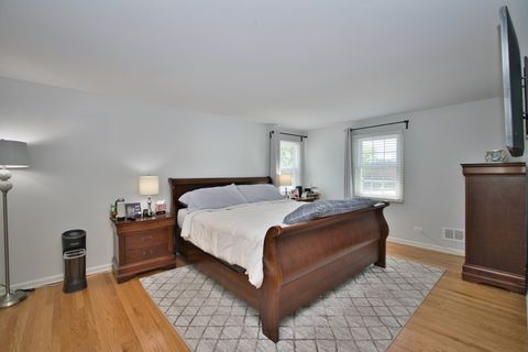 Tiny photo for 529 Warwick Drive, Naperville, IL 60565 (MLS # 12412506)