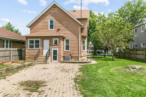 Tiny photo for 705 Nicholson Street, Joliet, IL 60435 (MLS # 12470775)