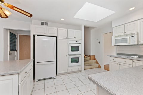 Tiny photo for 2831 Kensington Avenue, Westchester, IL 60154 (MLS # 12751331)