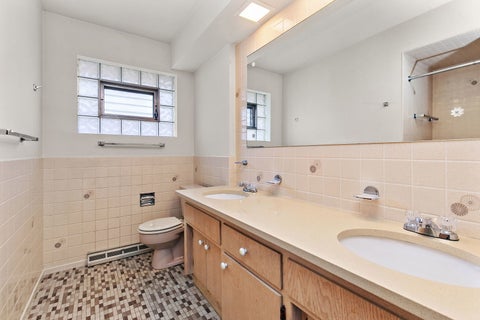 Tiny photo for 2831 Kensington Avenue, Westchester, IL 60154 (MLS # 12751331)