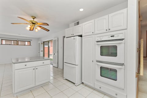Tiny photo for 2831 Kensington Avenue, Westchester, IL 60154 (MLS # 12751331)