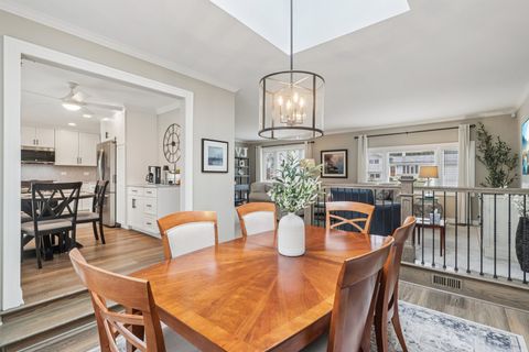 Tiny photo for 730 Lamorak Drive, Schaumburg, IL 60193 (MLS # 12582395)