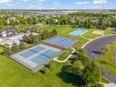 Tiny photo for 27008 Ashgate Crossing, Plainfield, IL 60585 (MLS # 12637425)