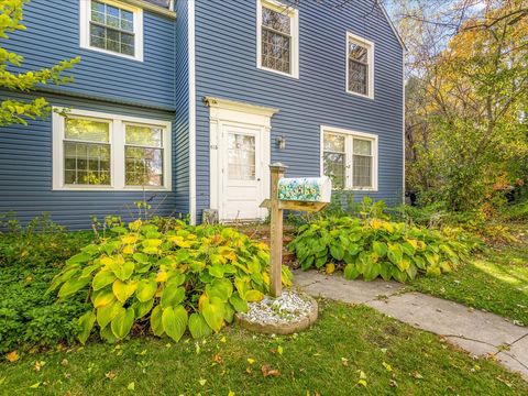 Tiny photo for 615 Dean Street, Woodstock, IL 60098 (MLS # 12511242)