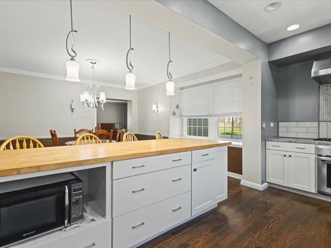 Tiny photo for 615 Dean Street, Woodstock, IL 60098 (MLS # 12511242)