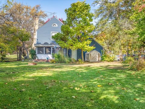 Tiny photo for 615 Dean Street, Woodstock, IL 60098 (MLS # 12511242)