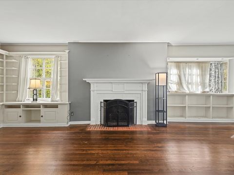 Tiny photo for 615 Dean Street, Woodstock, IL 60098 (MLS # 12511242)